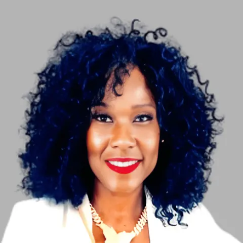 Portrait of Dr Lenora Spicer